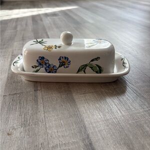 International China Company Botanical Gardens Pattern Covered Butter Dish